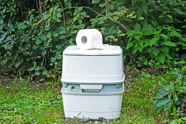 Porta potty services near me in Lauderdale Lakes, WI