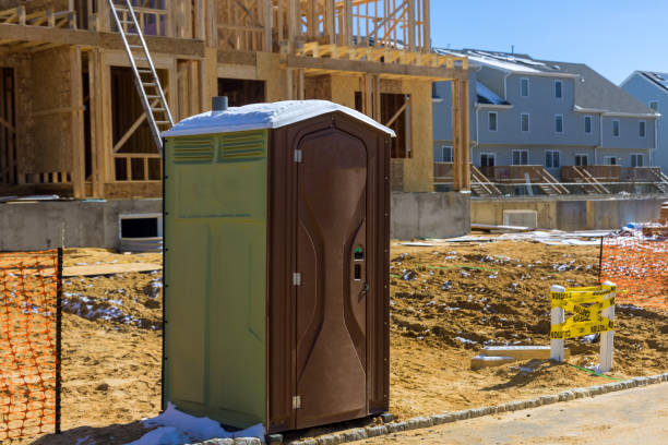 Best Portable toilet rental cost  in Lauderdale Lakes, WI