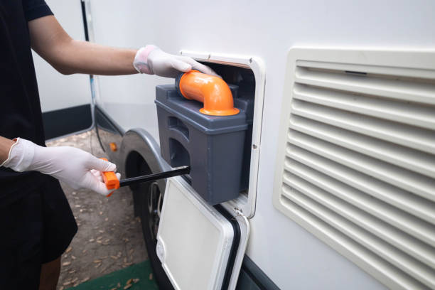 Best Affordable porta potty rental  in Lauderdale Lakes, WI