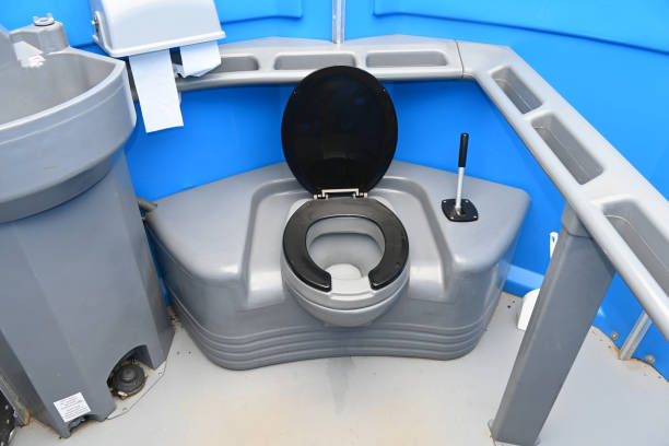 Best Best portable toilet rental  in Lauderdale Lakes, WI